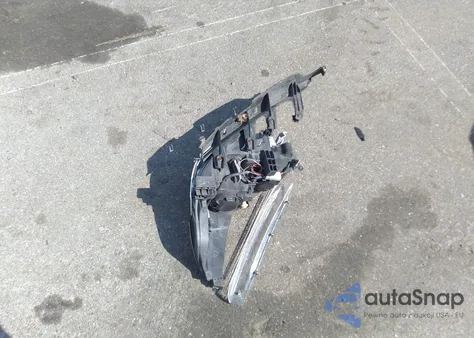 2015 Chevrolet Malibu 1Fl из США, поврежденный, VIN 1G11A5SL1FF226133